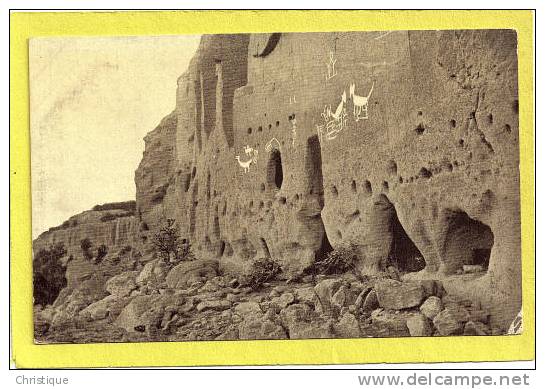 Ancient Cliff Dwellings, Frijoles Canon, NM. 1900-10s - Native Americans