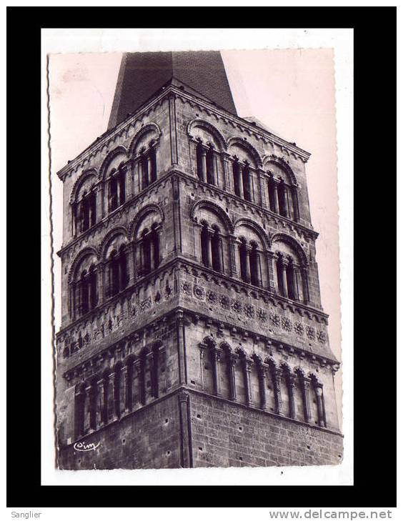 LA CHARITE SUR LOIRE N° 29 - EGLISE BENEDICTINE - TOUR SEPTENTIONALE - La Charité Sur Loire