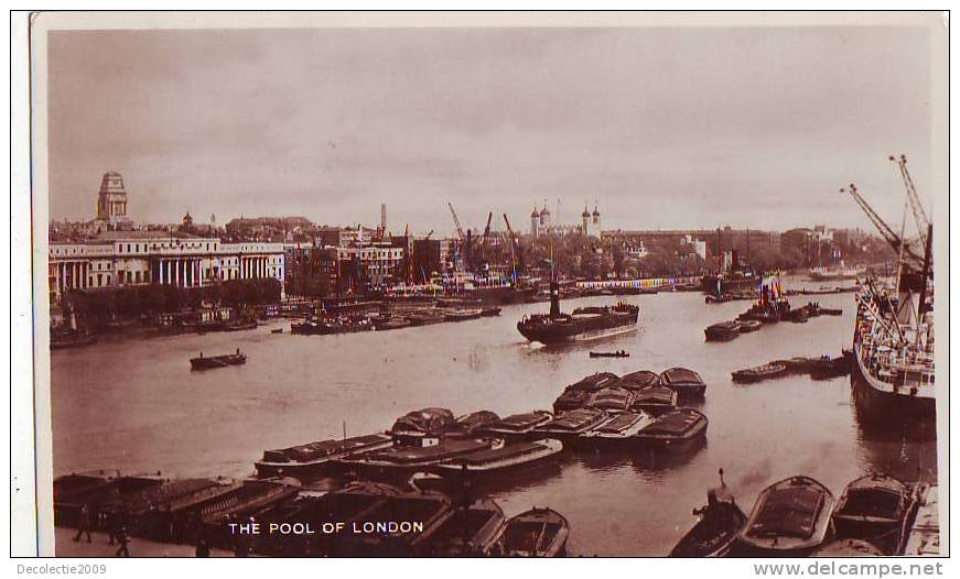 Z7148 London Ship Bateaux The Pool Used 1937 PPC Perfect Shape - River Thames