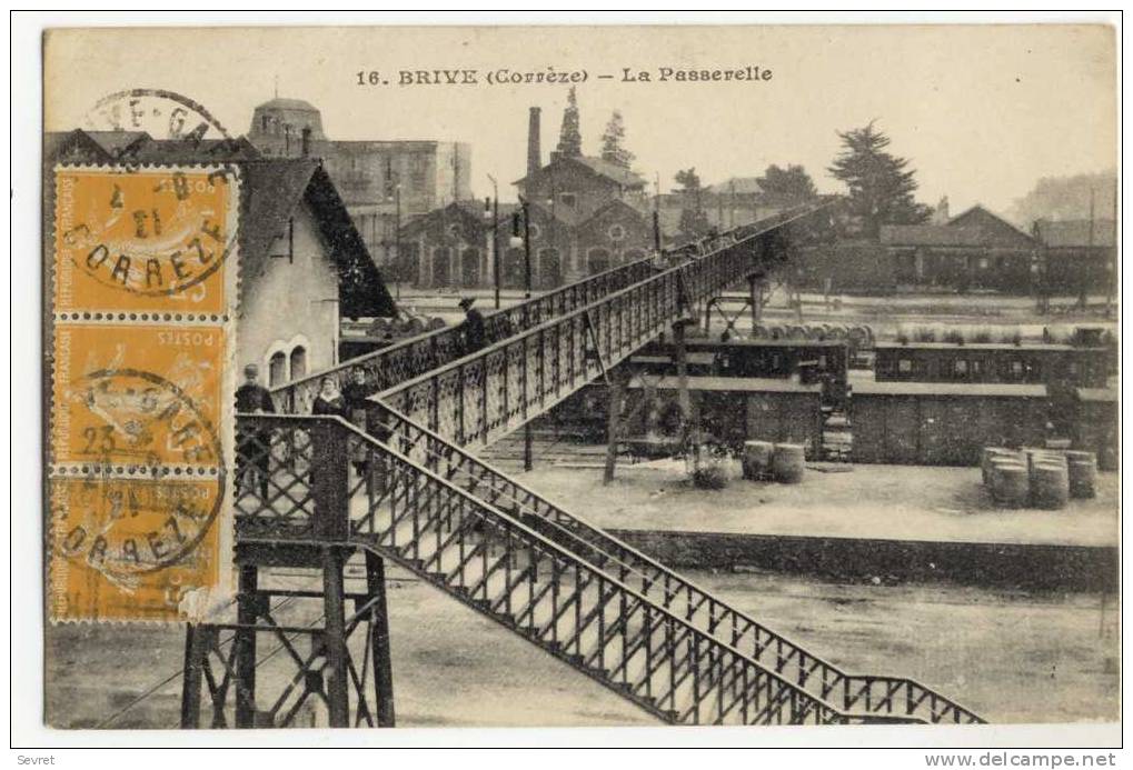 BRIVE. - La Passerelle - Brive La Gaillarde