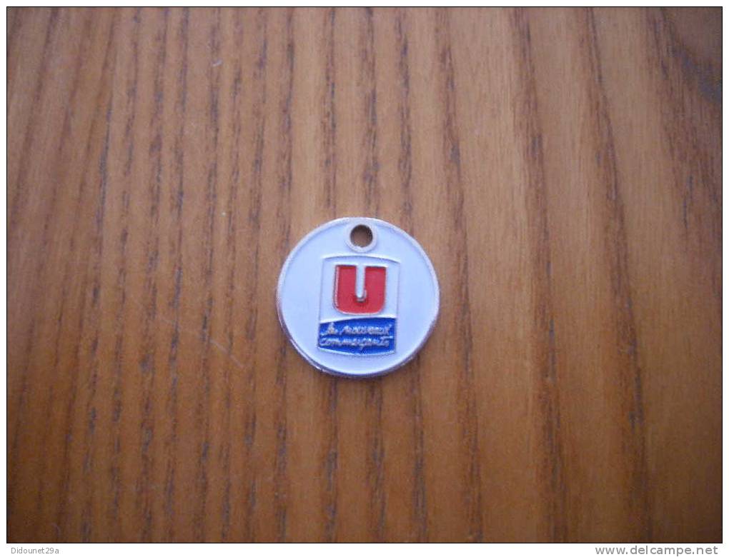 Jeton De Caddies "U (Les Nouveaux Commerçants)" - Trolley Token/Shopping Trolley Chip