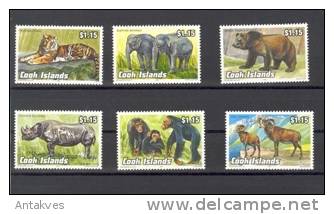 Cook Island 1992 Fauna Animals Elephants Gorillas Tigers Set Of 6 (1) MNH - Eléphants