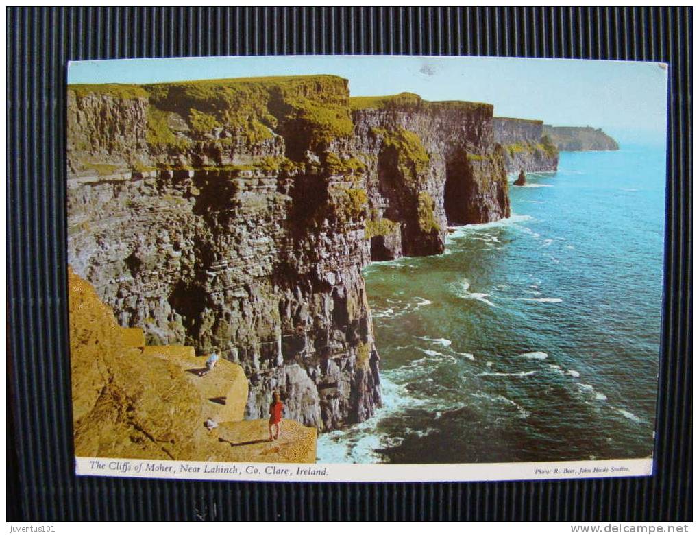 CPSM IRLANDE-The Cliffs Of Moher,Near Lahinch,Co.Clare - Clare