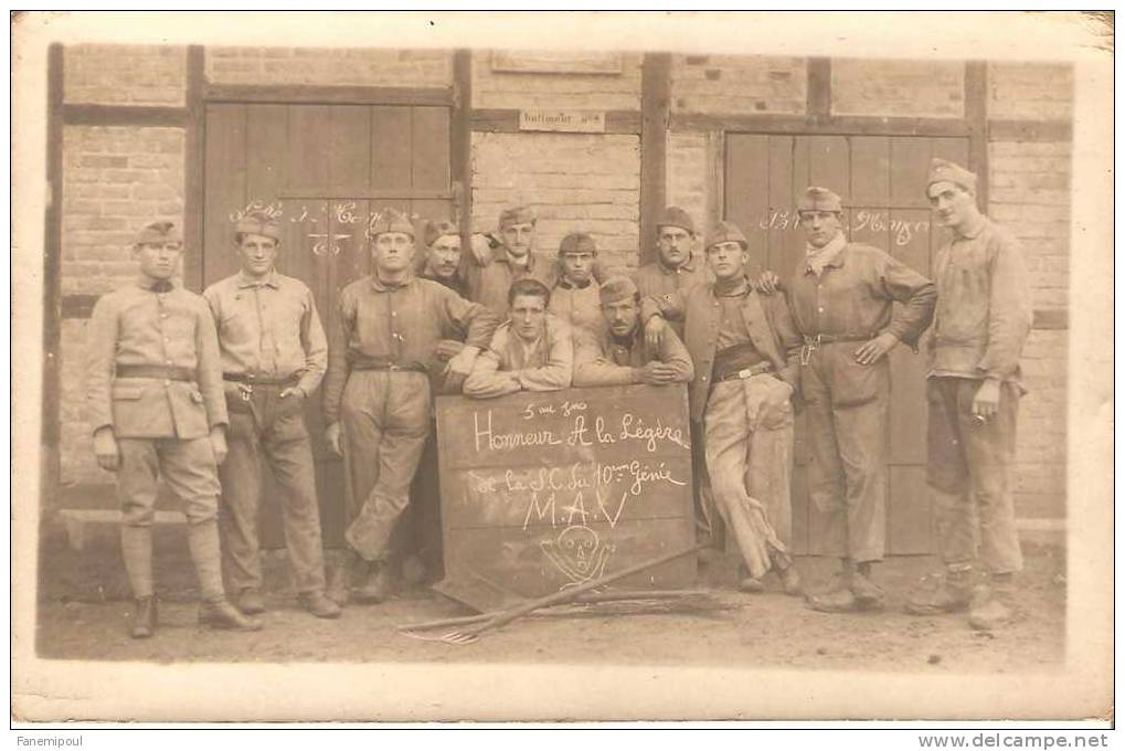 HONNEUR A LA LÉGÈRE DE LA S.C DU 10° GÉNIE   M.A.V - Regiments