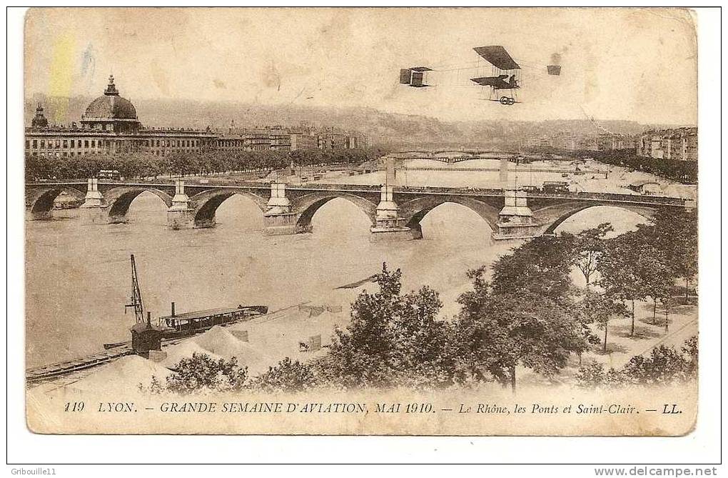 LYON    -   ** BIPLAN Survolant  LES PONTS - LE RHONE Et  SAINT CLAIR **   -   Editeur  L.L.    N° 119 - Autres & Non Classés