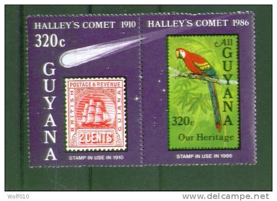 Guyana. Halley´s Comet. MNH Pair.. SCV = 3.00 - Pappagalli & Tropicali