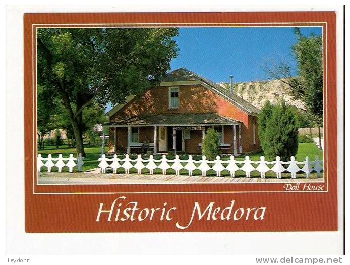 Medora Doll House, North Dakota - Andere & Zonder Classificatie