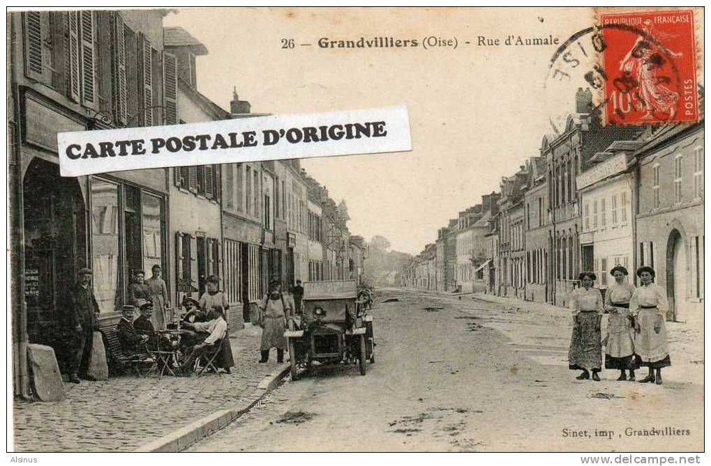 GRANDVILLIERS  (OISE) - RUE D'AUMALE - AUTOMOBILE - Grandvilliers