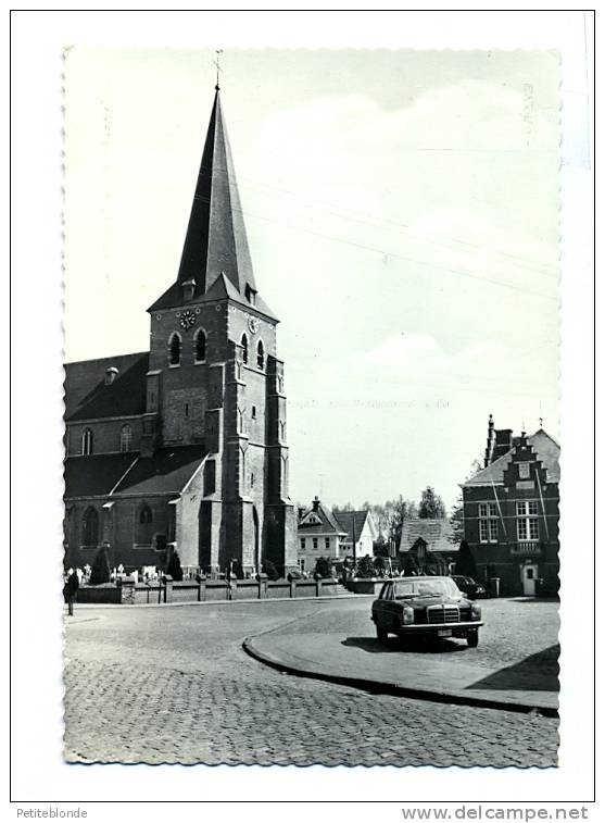 (F8d) - Loenhout - Kerk En Gemeentehuis + Une Auto Mercedes - Wuustwezel