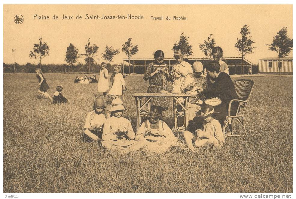 Saint Josse Ten Noode / St Joost Ten Node - Plaine De Jeux: Travail Du Raphia - 1930, éd. Thill (enfants Kinderen) - St-Josse-ten-Noode - St-Joost-ten-Node