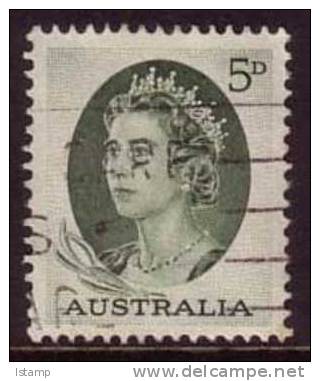 ⭐1963-1965 - Australia Definitive Green QUEEN ELIZABETH II - 5d Stamp FU⭐ - Gebruikt