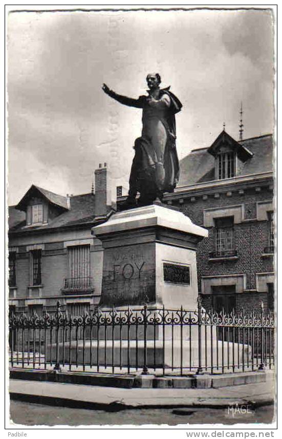 Carte Postale 80. Ham   Statue Du Général Foy Trés Beau Plan - Ham