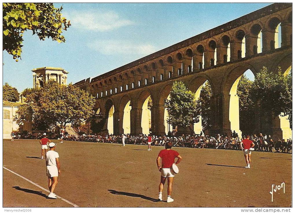 Montpellier  ( Hérault) Match De Tambourins Sous Les Arceaux , Ed Yvon - Montpellier