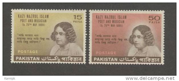 PAKISTAN MNH (**) STAMPS (QAZI NAZAUL ISLAM POET-1968) - Pakistan