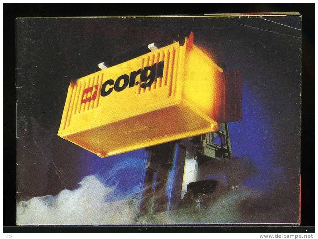 OLD 1981 ORIGINAL BATMAN CORGI TOYS SMALL POCKET CATALOG - Jouets Anciens
