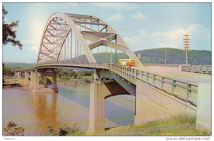 Wheeling West Virginia - Fort Henry Bridge - Pont - Bus Autobus - Non Circulée - État : TB - Wheeling