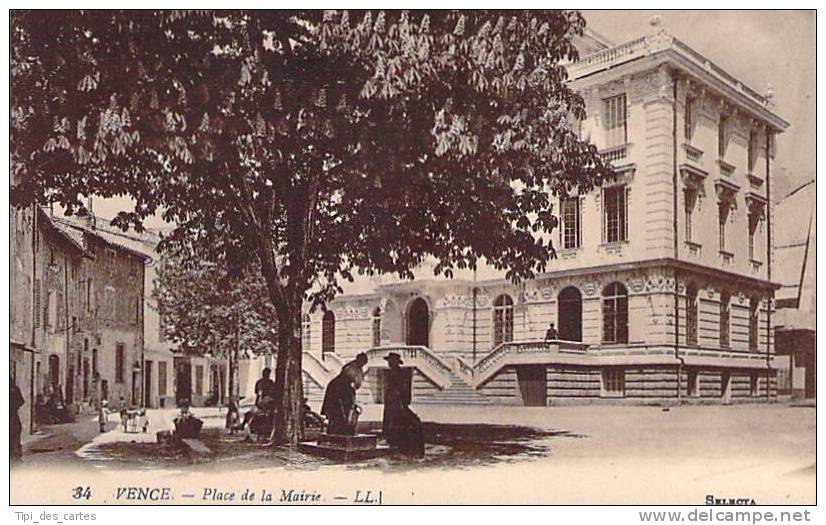 06 - Vence - Place De La Mairie - Vence