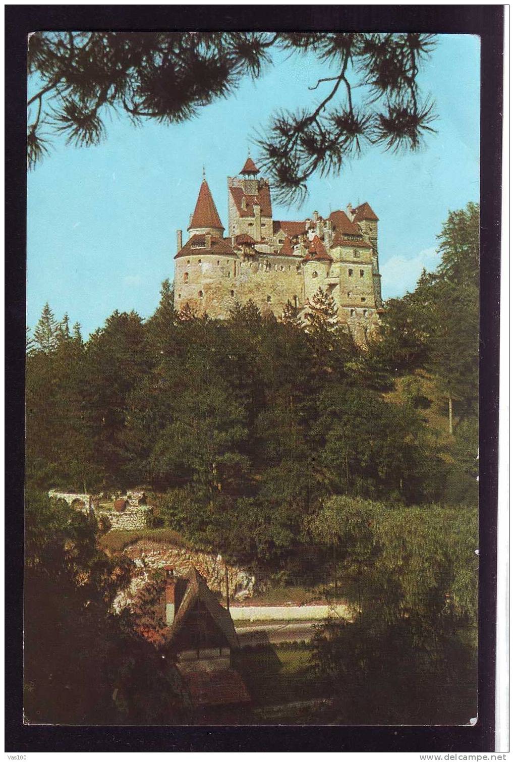 Castle Bran & Dracula Vlad Tepes - Vampire,Bran Citadel,Le Chateau Fort De Bran Postcard Unused Romania. - Fairy Tales, Popular Stories & Legends