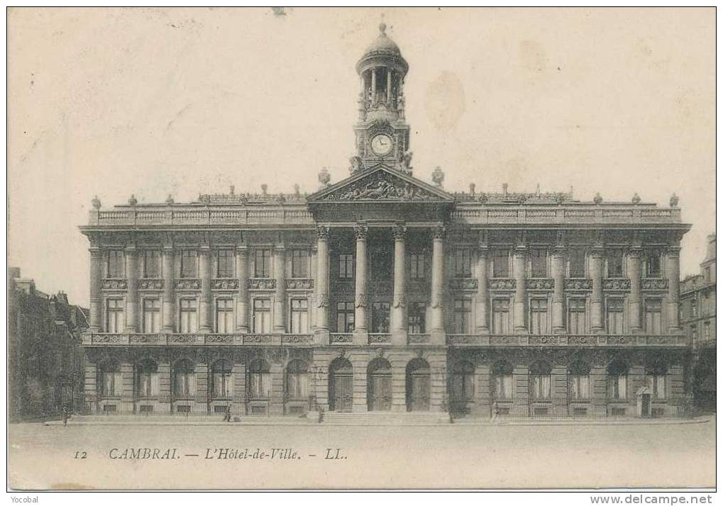 Cp , 59 , CAMBRAI ,  L'Hôtel De-Ville , Voyagée 1906 - Cambrai