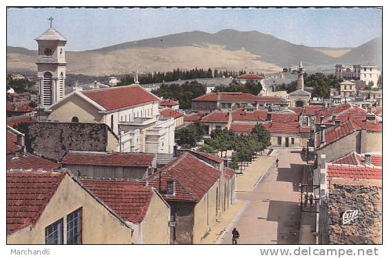 ALGERIE.SOUK AHRAS.VUE DE L EGLISE ET SUR LA MOSQUEE...SEMI MODERNE - Souk Ahras