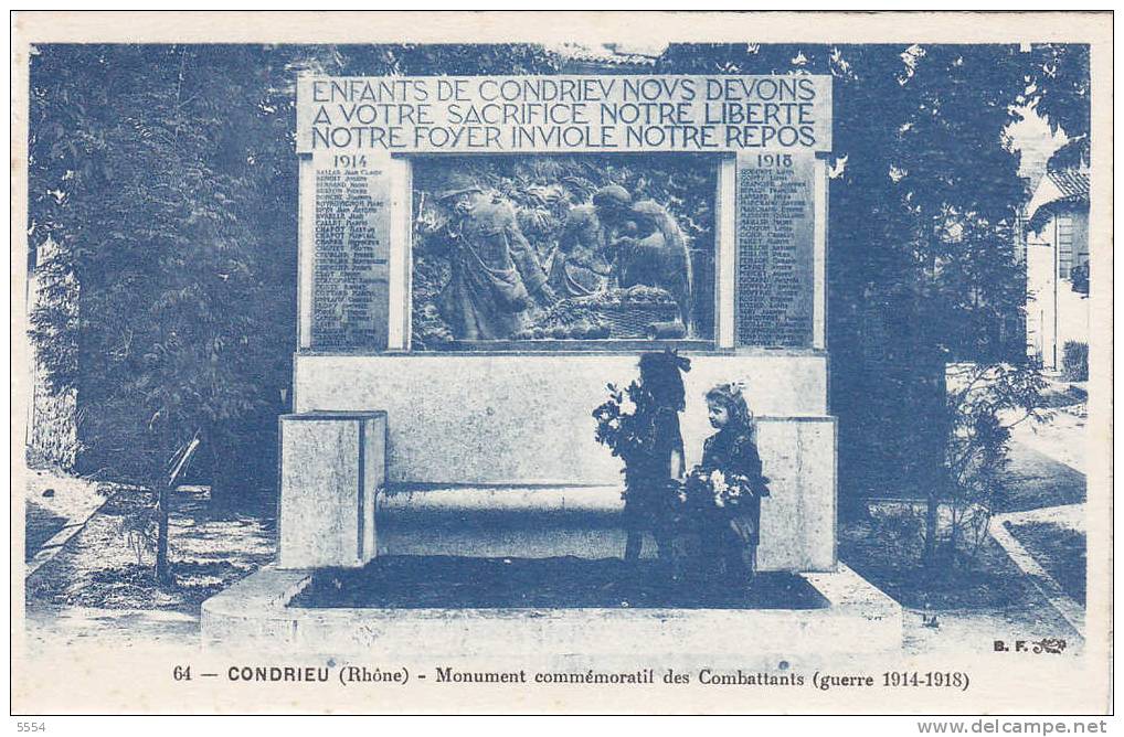 Cpa 69 Rhone  Condrieux      Monument Commemoratif Des Combattants - Condrieu