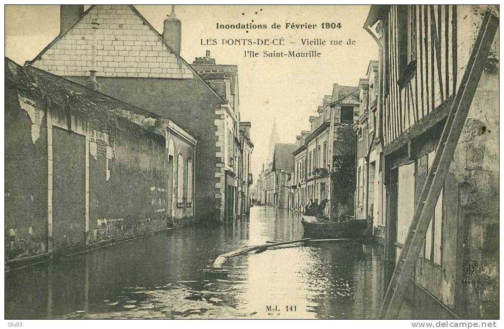 CPA - Les Ponts De Cé (49) -Vieille Rue De L'île Saint Maurille - Inondations 1904 - Les Ponts De Ce