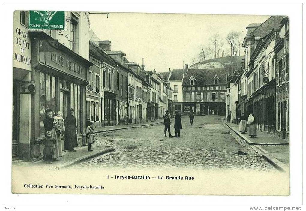 27 -  La Grande Rue Avec Le Café Germain Et Personnages à IVRY LA BATAILLE - Ivry-la-Bataille