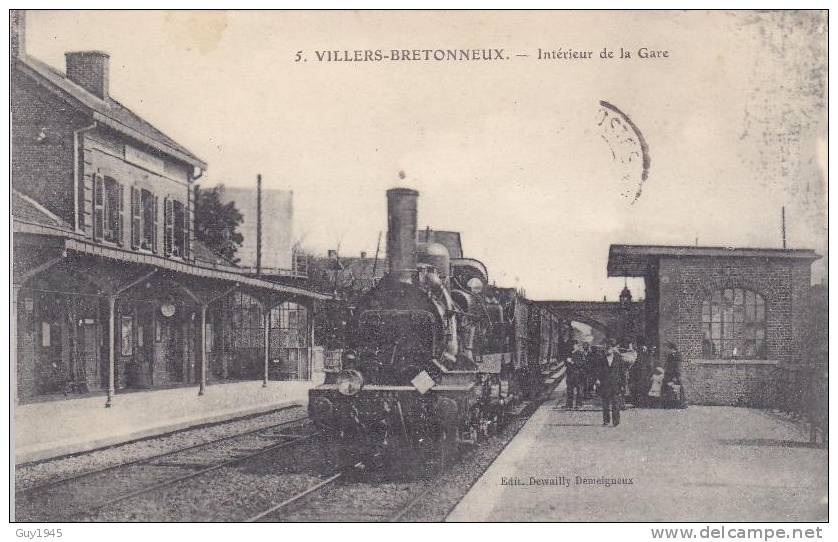 Villers Bretonneux : Intérieur De La Gare - Villers Bretonneux