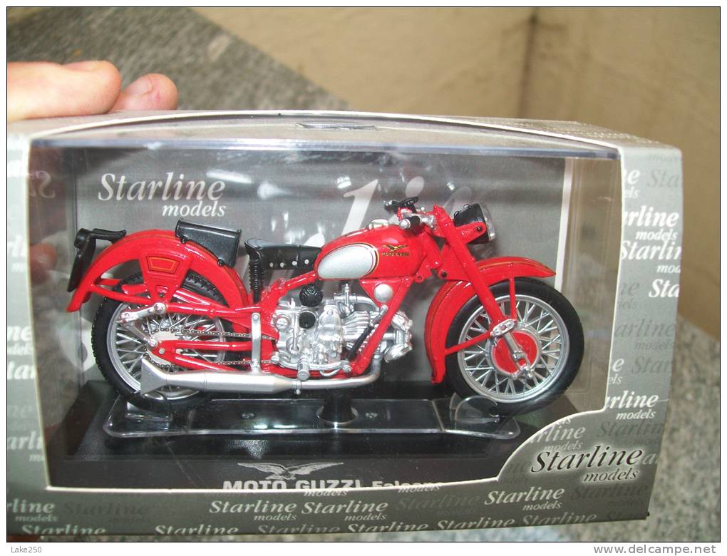 MOTO GUZZI  FALCONE Scala 1/24 - Motorfietsen