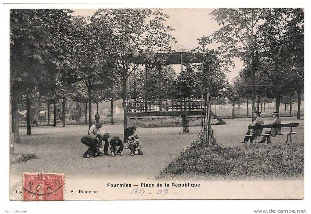 PLACE DE LA REPUBLIQUE - Fourmies