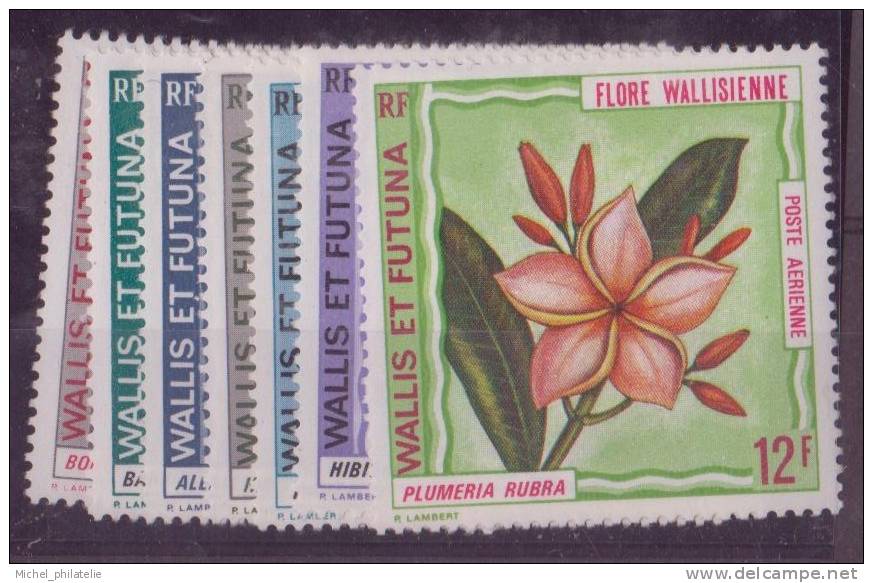 WALLIS ET FUTUNA N° 49/55*  PAR AVION NEUF AVEC CHARNIERE FLORE SUJETS DIVERS - Unused Stamps