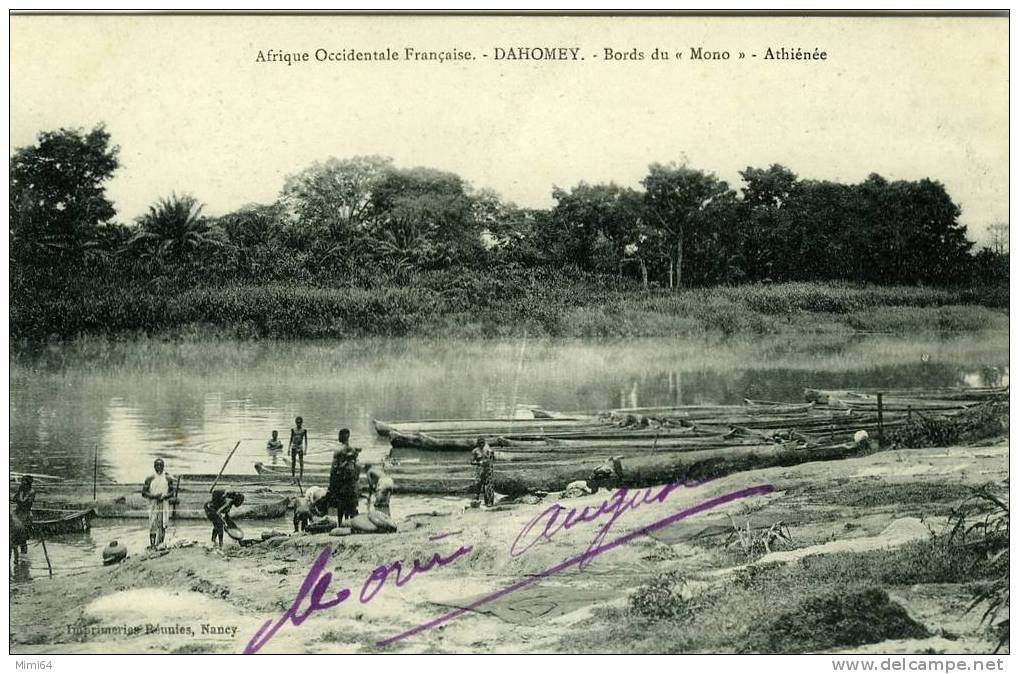 DAHOMEY.BORDS DU MONO ATHIENEE AVEC PIROGUES . (cette Carte Etait Collee Dans Un Album Voir Scan Verso) - Dahomey