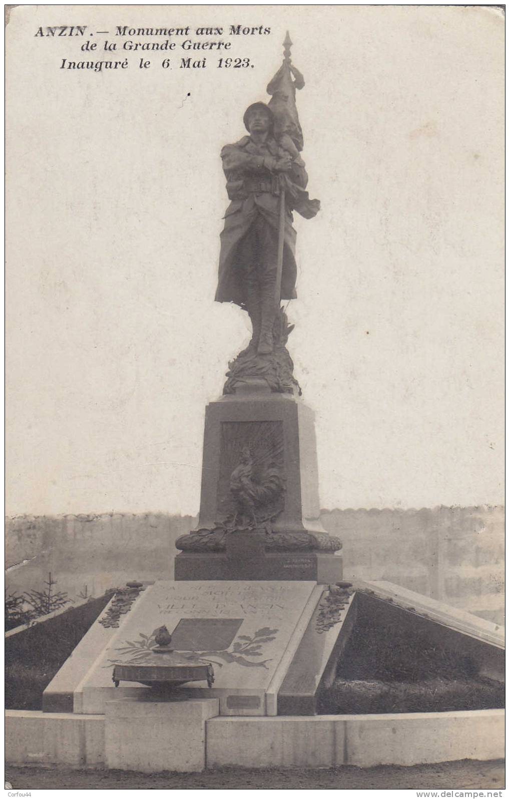 ANZIN : Le Monument Aux Morts - Carte Photo ! - Anzin