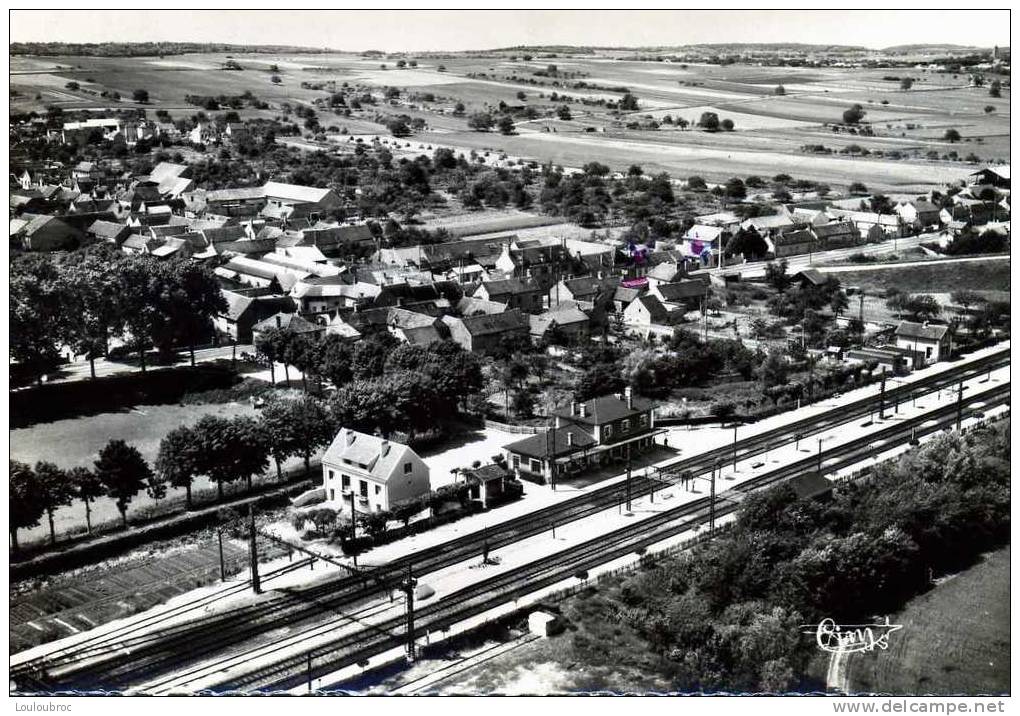 89 CHAMPIGNY SUR YONNE VUE AERIENNE SUR LA GARE ET LA NATIONALE 5 - Champigny