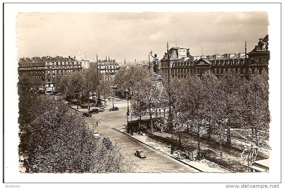 Paris: La Place De La Republique (10-1445) - Arrondissement: 03
