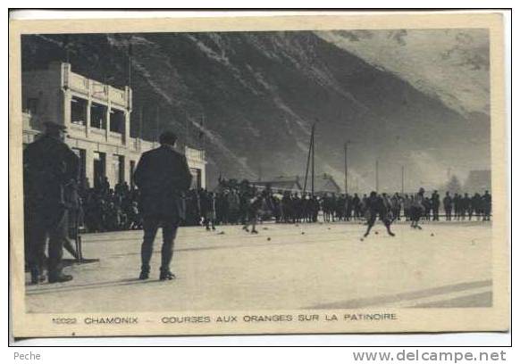 N°5508 -cpa Chamonix -courses Aux Oranges Sur La Patinoire- - Sports D'hiver