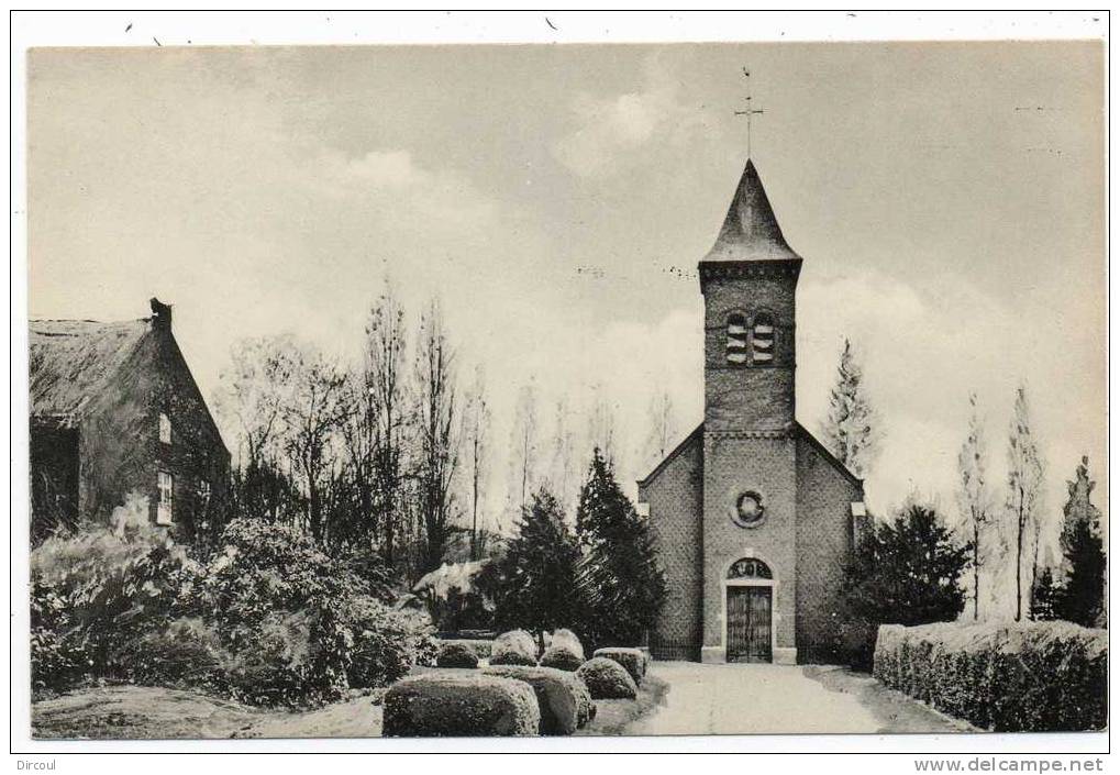 14964  -  Flobecq  La  Houppe   église - Vloesberg