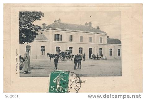 OYONNAX (01)  LA GARE - Oyonnax