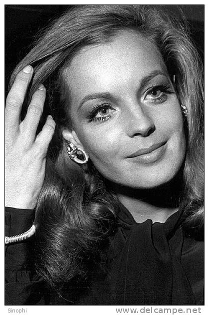 E-10zc/Rs11^^  Actress  Romy Schneider  , ( Postal Stationery , Articles Postaux ) - Actors