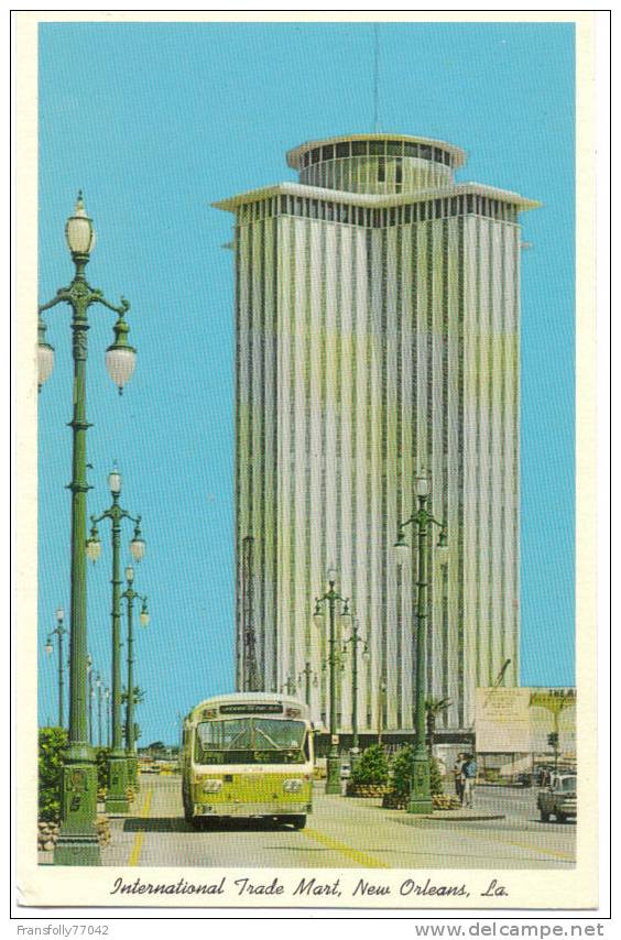 U.S.A. - LOUISIANA - NEW ORLEANS - INTERNATIONAL TRADE MART - CANAL STREET - BUS - CIRCA -60´s - New Orleans