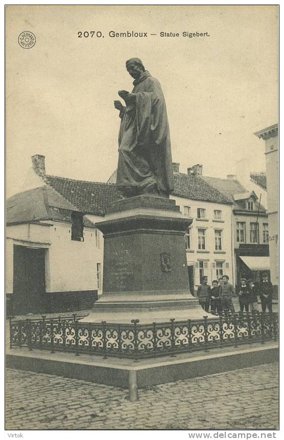 Gembloux :  Statue Sigebert - Gembloux