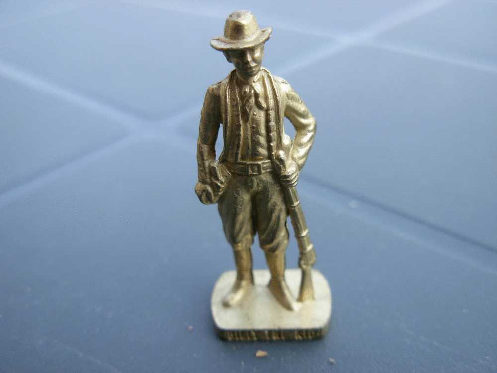 BILLY LE KID - COULEUR OR - Figurine In Metallo