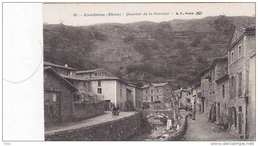 Cpa   69 Rhone Condrieux   Le Quartier De La Garenne - Condrieu