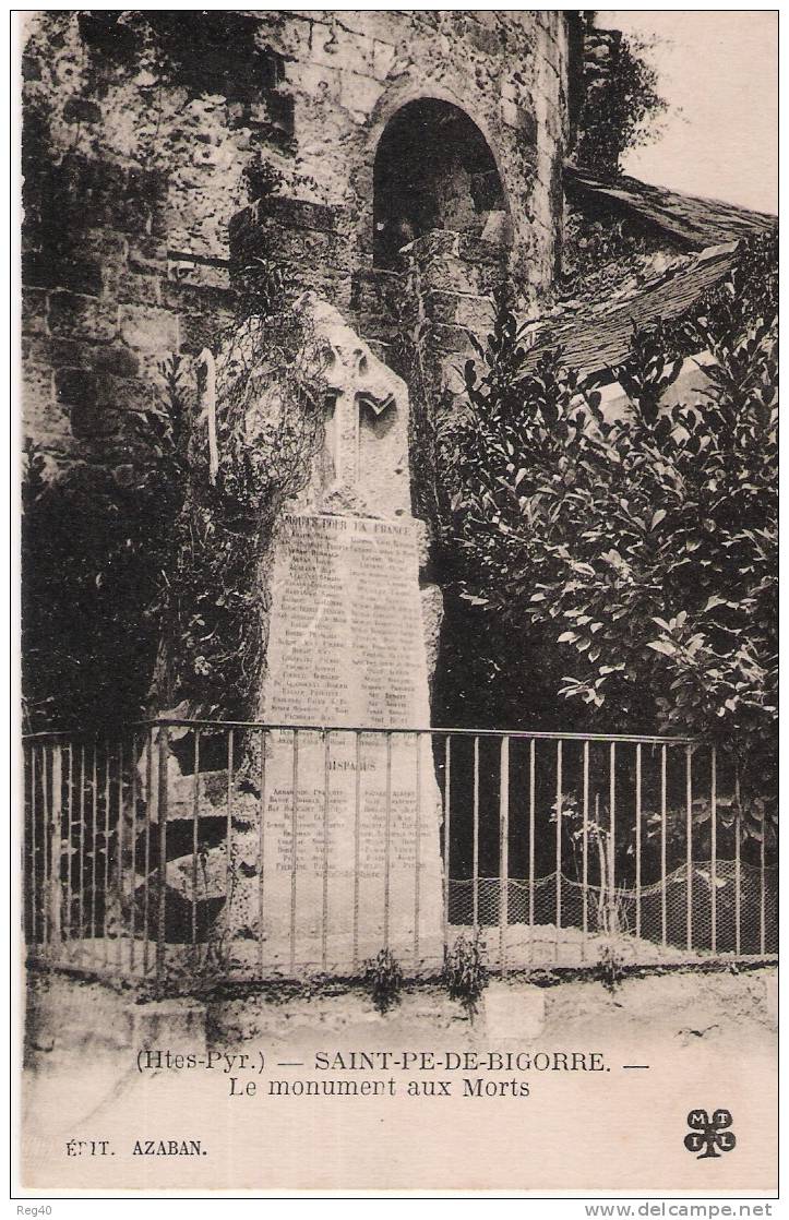 D65 - SAINT PE DE BIGORRE  -  Le Monument Aux Morts - Saint Pe De Bigorre