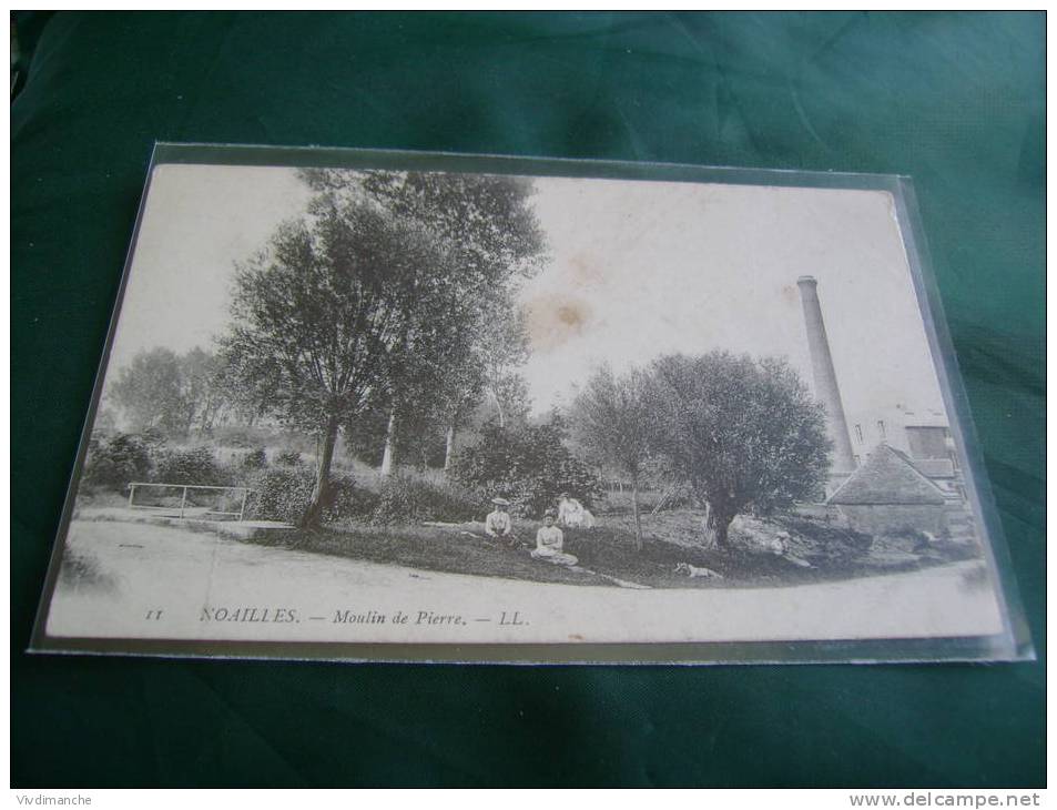 60 - NOAILLES - 11 - MOULIN DE PIERRE - ANIMEE CPA  VERS 1910 - Noailles