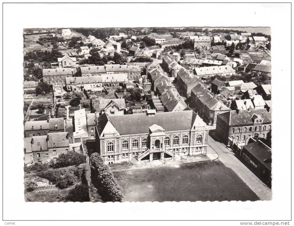 59 - Le Cateau         Salle Des Fêtes - Le Cateau