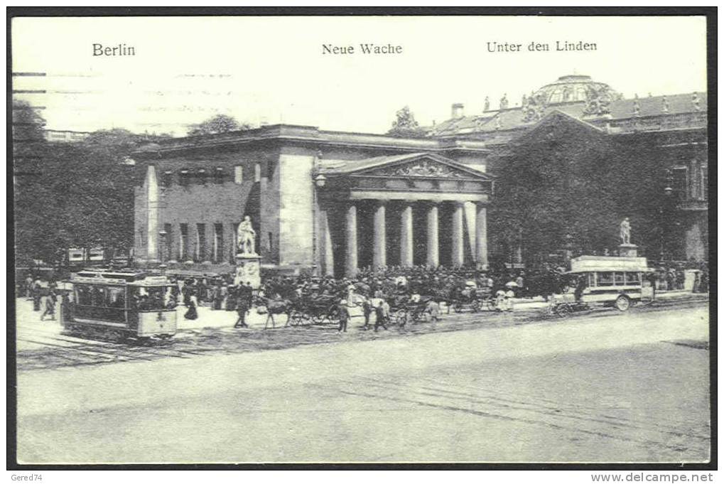 Berlin : Neue Wache  (circa 1915)... à 1. € ! - Charlottenburg