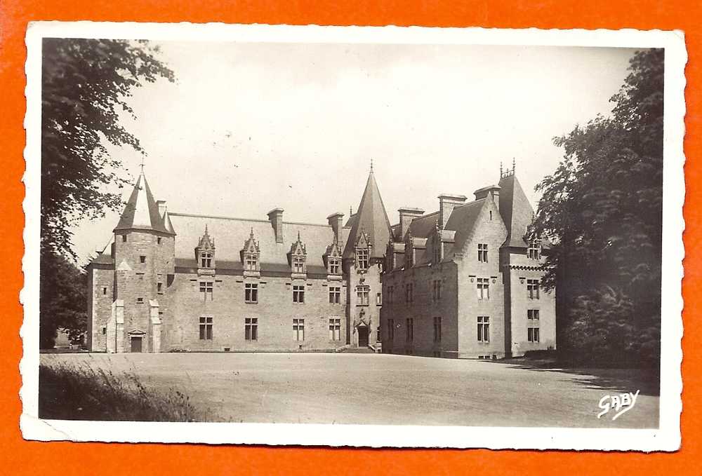 QUINTIN - Chateau De Beaumanoir , Appartenant à M. Le Comte De St Pierre - Quintin