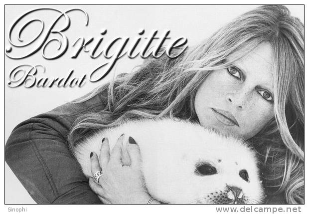 E-10zc/Bb 58^^   Actress  Brigitte Bardot , ( Postal Stationery , Articles Postaux ) - Actores