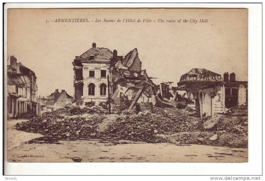 CPA De Armentieres (Nord 59): Les Ruines De L'Hôtel De Ville - Armentieres